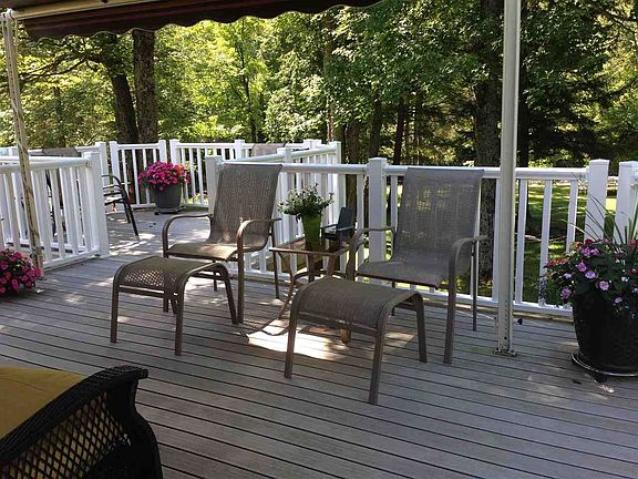 5th image of 317 N River Dr