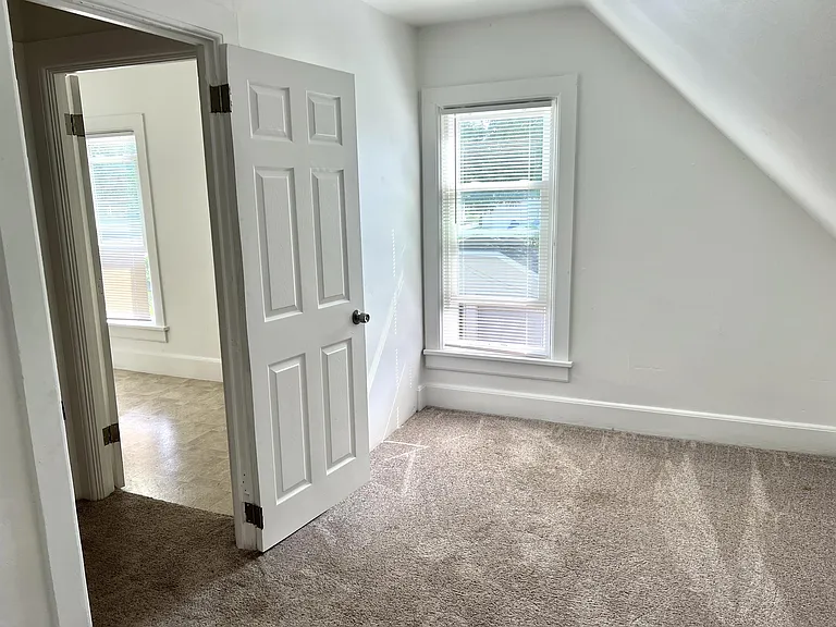 27 Reed St — Photo 4