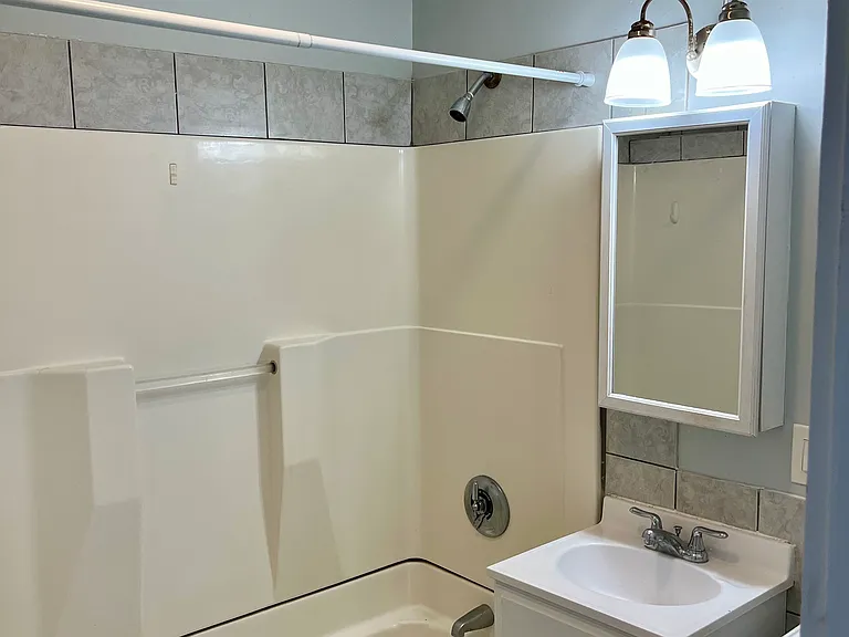69 Main St #1 — Photo 10