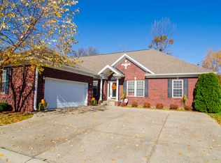 1228 Hogarth Dr #4, Hurstbourne, KY 40222