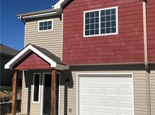1712 Joann Dr, Raymore, MO 64083