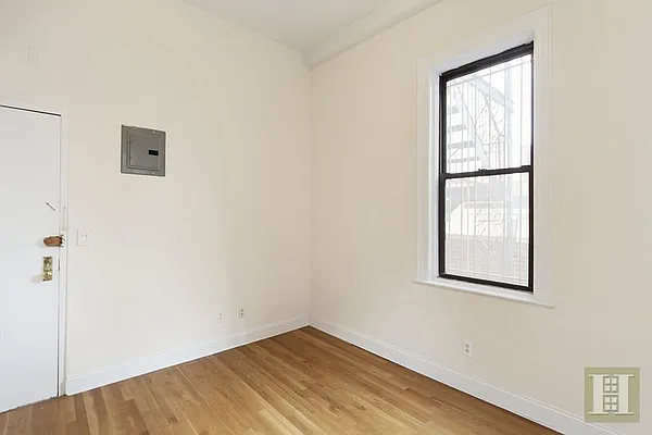 Rented by Halstead Real Estate | media 7