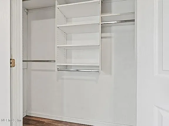 12301 Kernan Forest Blvd — Photo 9