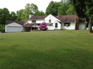 320 Westfield Rd, Enon Valley, PA 16120