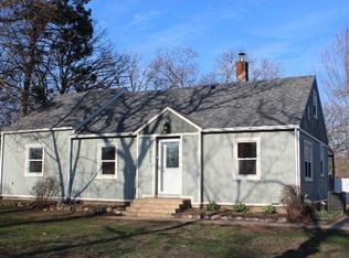 2025 Quebec Ave S, Lakeland, MN 55043