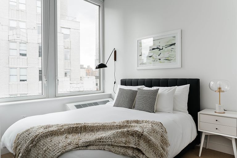 2nd image of 60 Pearl St #5B