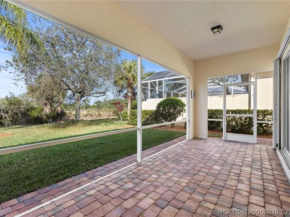 9012 SE Eldorado Way, Hobe Sound, FL 33455