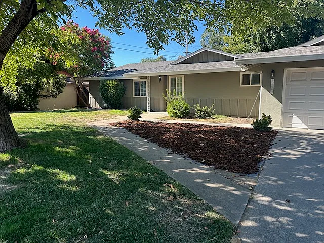 Automatic sprinklers in front and back yard