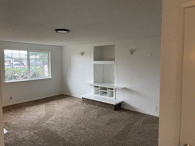 2nd image of 4748 Lariat Ct NE