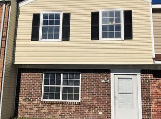 613 Myrtlewood Cir, Jacksonville, NC 28546