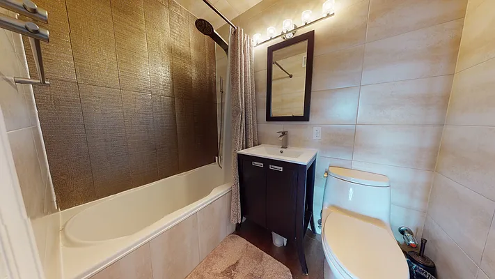 Sold by Remax Edge | media 12