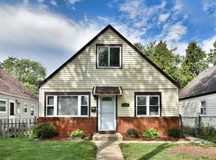108 Geneva Ave, Bellwood, IL