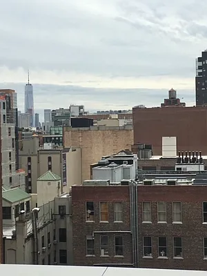 Rented by SERHANT. | media 22