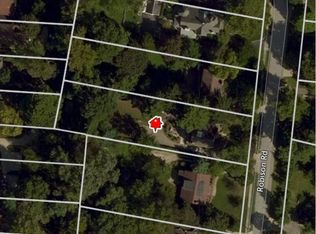 6127 Robison Rd, Cincinnati, OH 45213