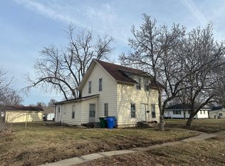 900 W 3rd Ave, Indianola, IA 50125
