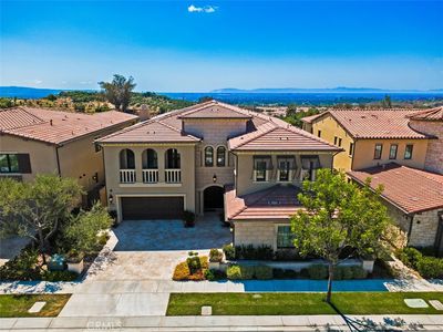 224 Clear Fls, Irvine, CA, 92602