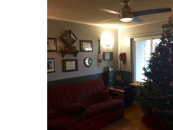 2nd image of 1112 Amy Dr