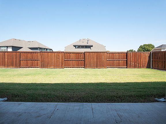 5th image of 4340 Lavina Ln