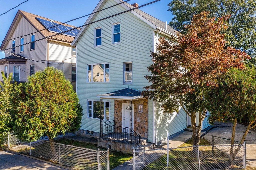 260 Blackstone St, Fall River, MA 02721 Zillow