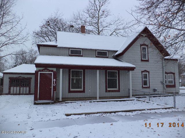 1st image of 1228 E Vine St
