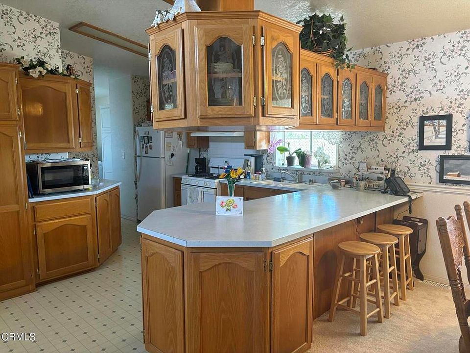 1st image of 10685 Blackburn Rd #102