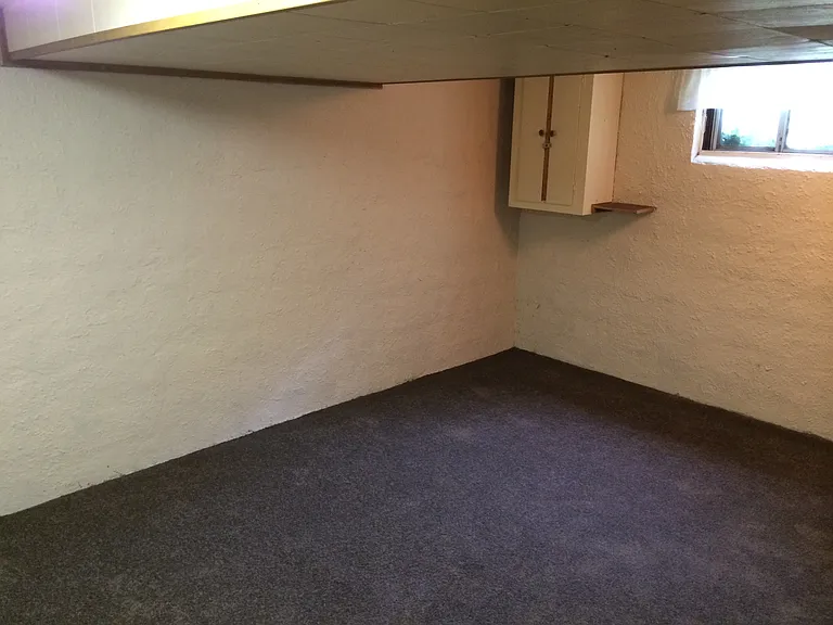 217 W Berry Ave — Photo 16