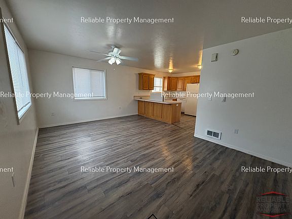 2nd image of 230 W Anderson St APT 3