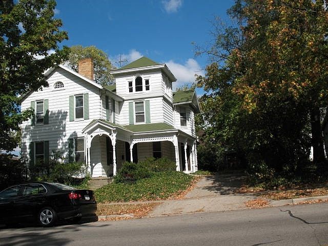 1st image of 230 W High St