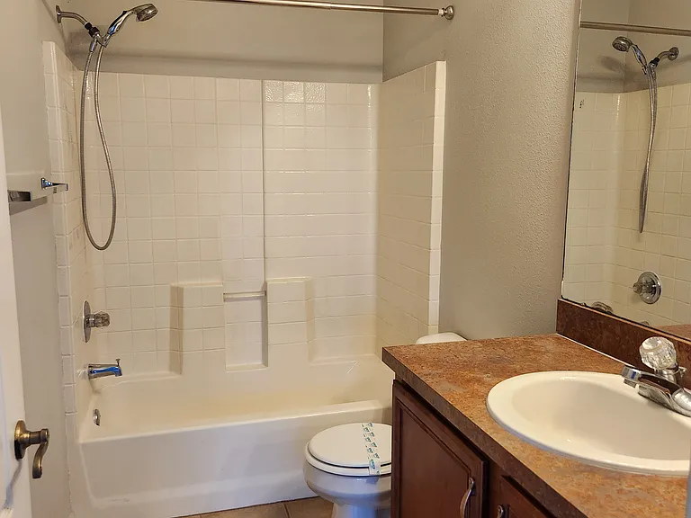 15702 Fishhawk Falls Dr — Photo 18
