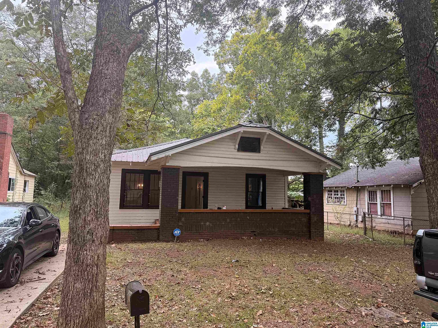3 bed, 2.0 bath, 1650 sqft, $1,450 — Photo 1