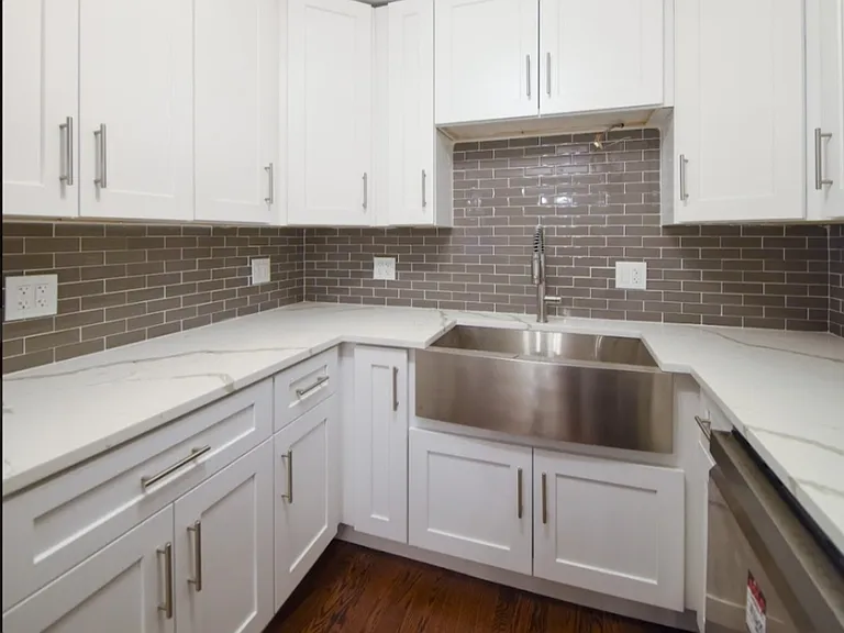 4128 W Byron St #202 — Photo 6