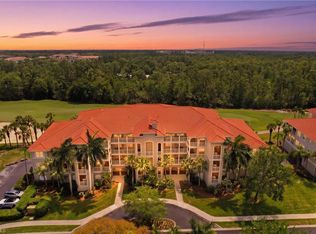 4864 Hampshire CT #105, NAPLES, FL 34112