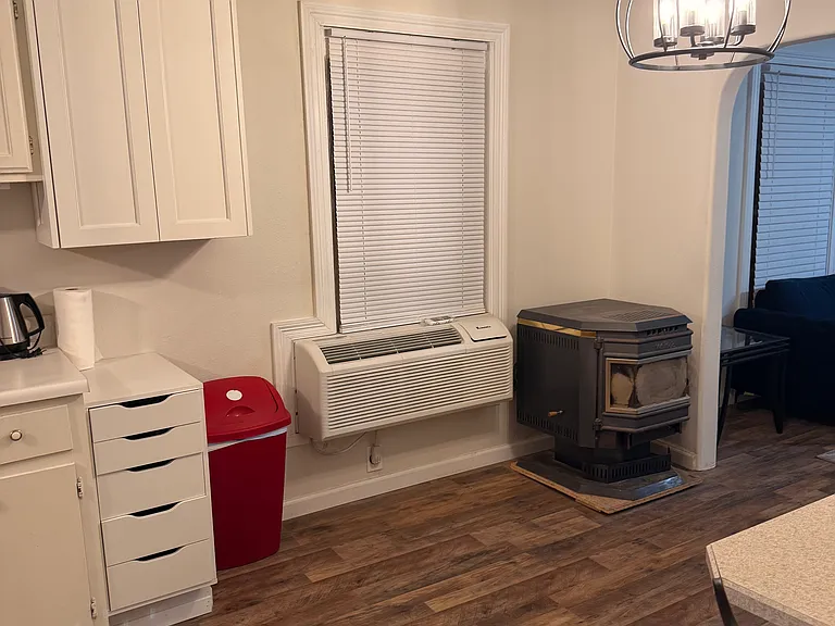 2220 S Martin St — Photo 16