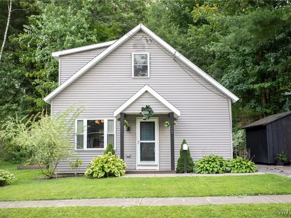 128 Pearl St, Springville, NY 14141