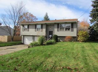 3797 Morley Dr, Kent, OH 44240