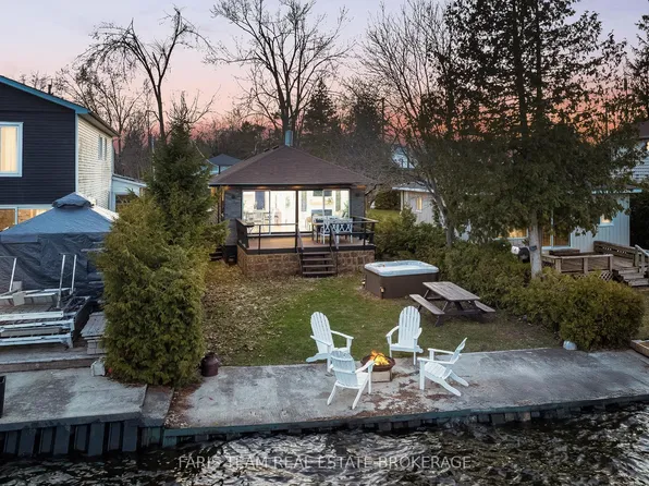2305 Crystal Beach Rd, Innisfil, ON L9S 3W8