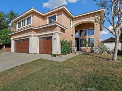 25 Corte Rivera, Lake Elsinore, CA, 92532