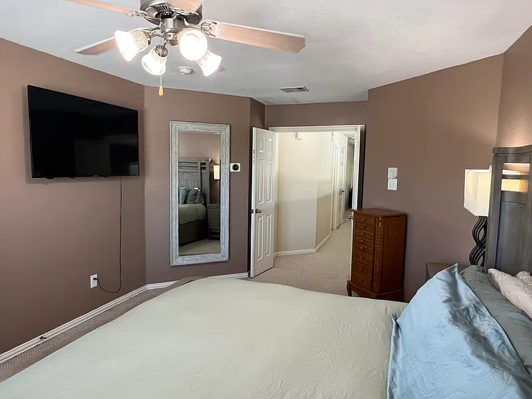 10215 Waterbury Dr — Photo 34