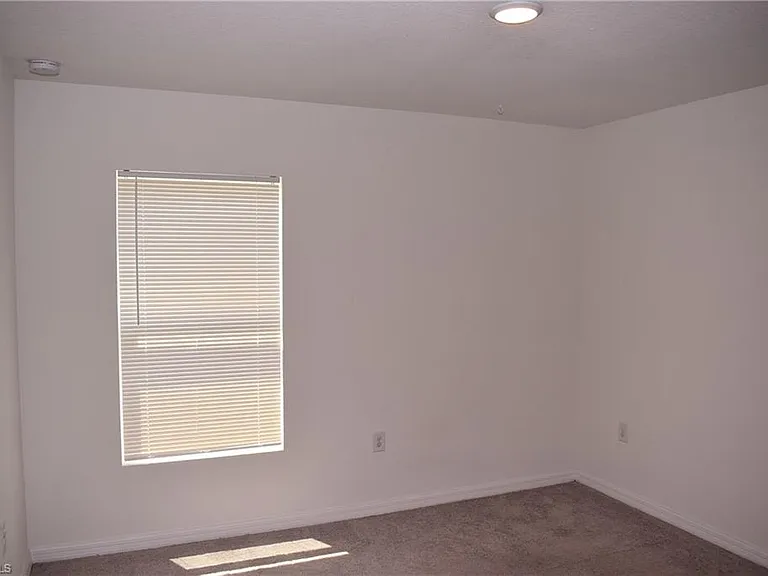 4795 Lacoco St — Photo 12