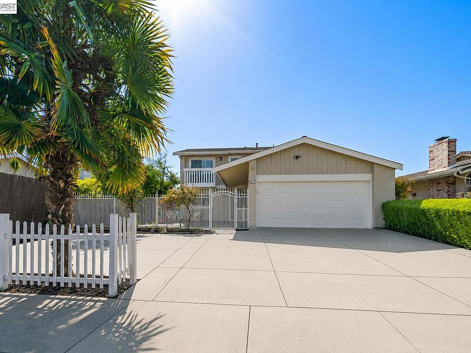 1st image of 3133 Sugar Beet Way