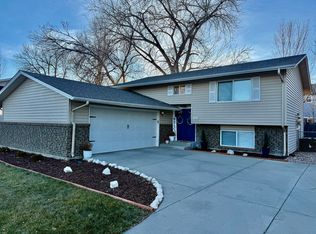 1019 Timber Ln, Fort Collins, CO 80521