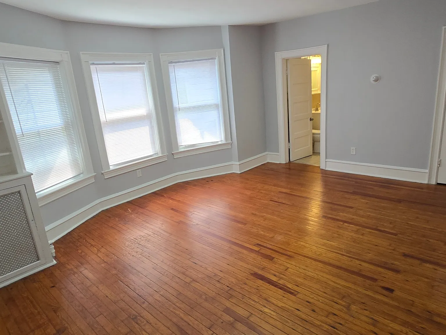 916 West State Street, Trenton, New Jersey-08618 — Photo 4