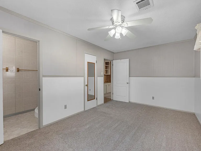 3311 Westbrook Cir — Photo 15
