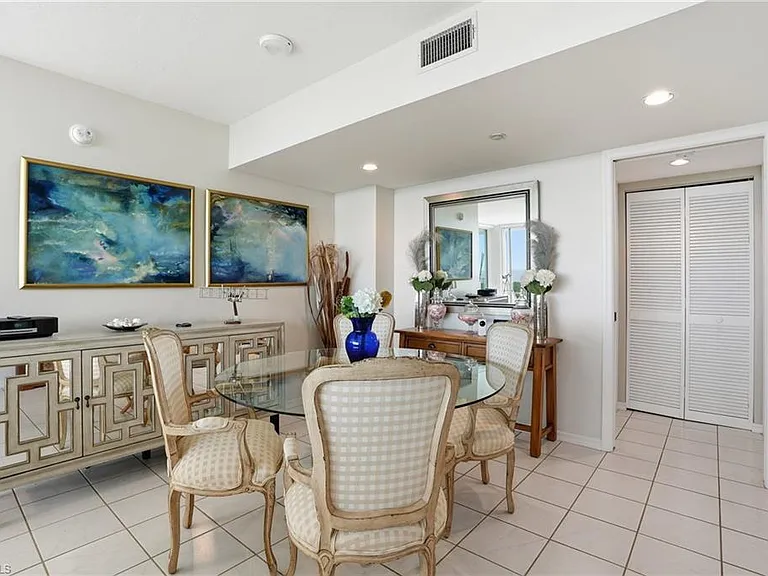 6101 Pelican Bay Blvd #805 — Photo 16
