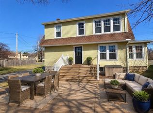 180 Russell Rd, Westfield, MA 01085