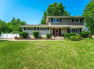 1536 W 4th Pl, Hobart, IN 46342