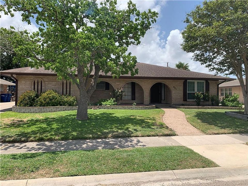 1st image of 941 Egyptian Dr