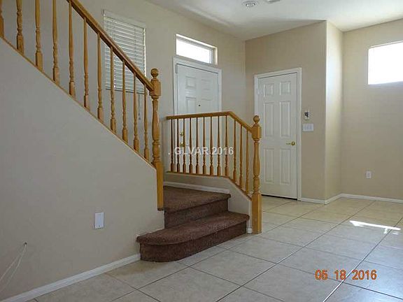 2nd image of 856 Viento Del Montagna Ave
