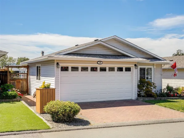 19 Eagle Ln, New Songhees 1a, BC V9A 7M2