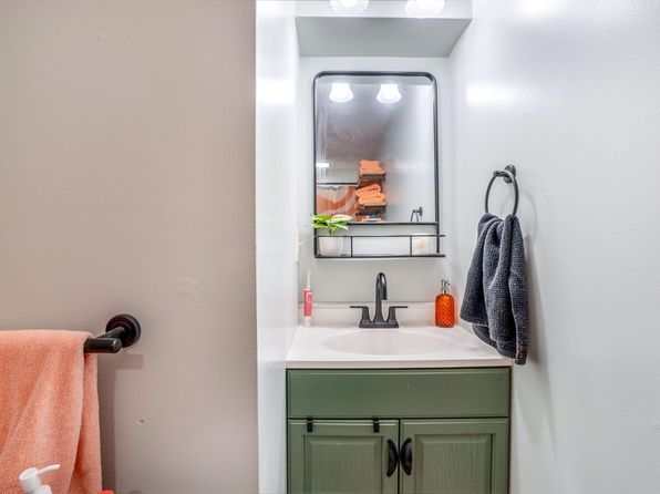 portland-maine-84894549 picture